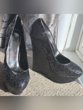 Pleaser Day & Night Luster-20 Black Glitter Platform Wedge Pumps Size 8